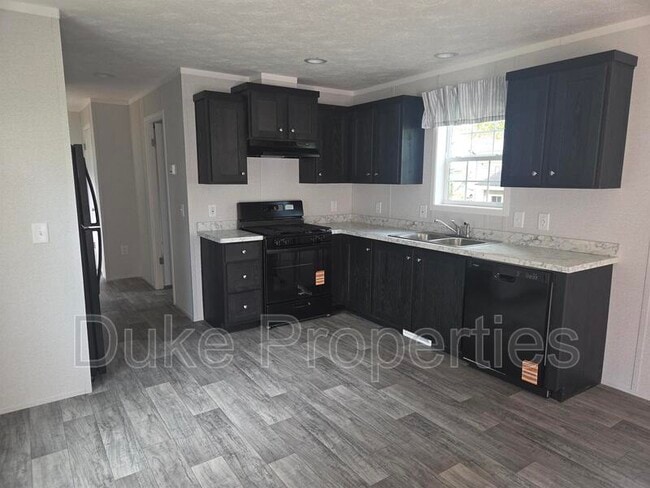 Photo - 635 Kilkenny Dr