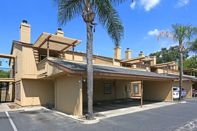 The Courtyard Condominiums