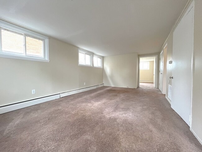 Building Photo - Parker Heights Apartments Unit 1