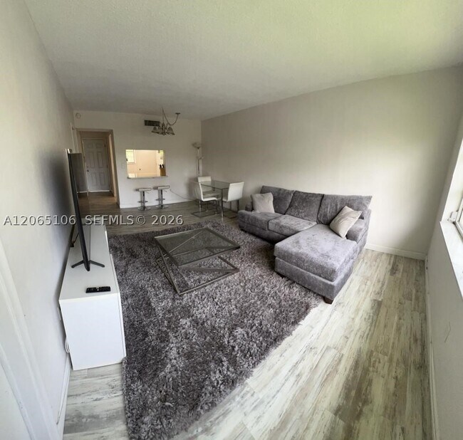 Photo - 2825 NE 201st Terrace Unit M215