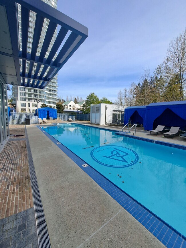 Building Photo - 13750-13100 100 Ave