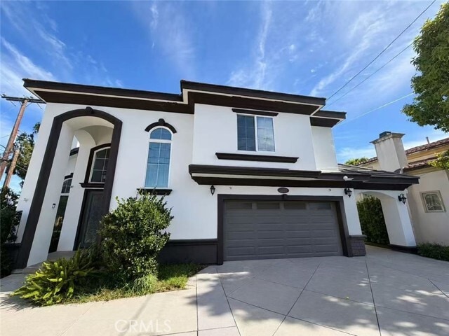 Photo - 8228 Elm Ave