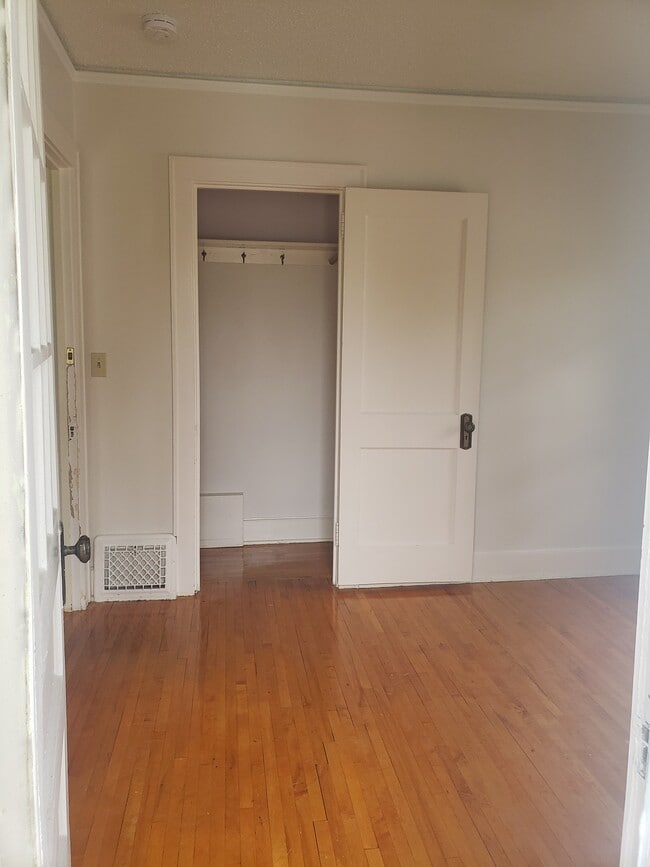 Photo - 1517 Waverly Ave