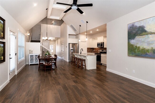 Photo - 1706 SW Riverstone Rd