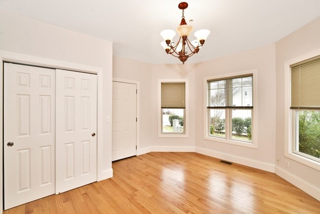 Photo - 22 High St Unit 1