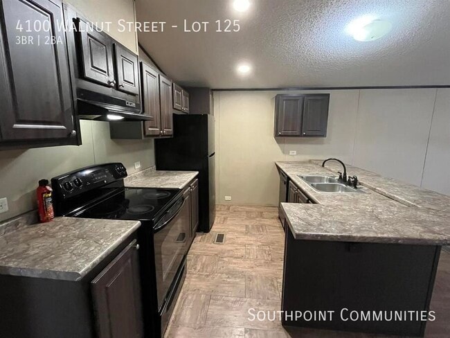 Photo - 4100 Walnut Ave