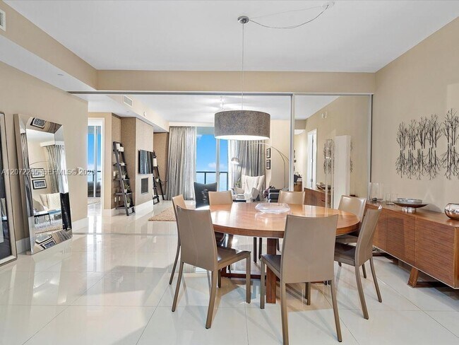 9705 Collins Ave Unit 1804N
