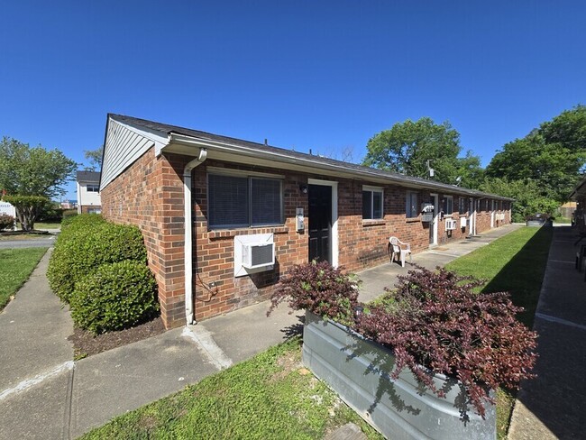 Photo - 1810 Williamsburg Rd Condo Unit 6