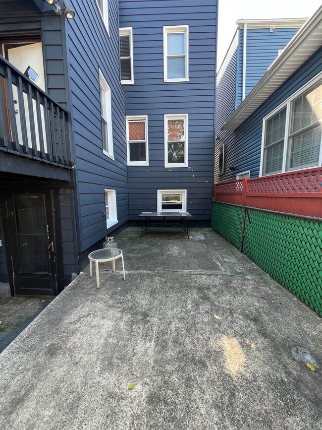 214 North St Unit 1