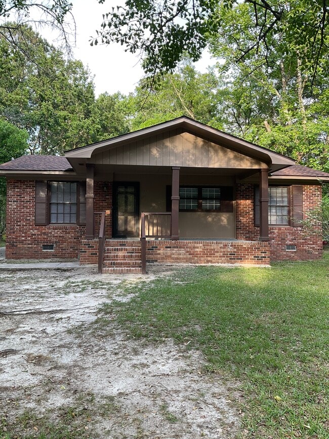 Building Photo - 1210 Dunwoody Dr Rental