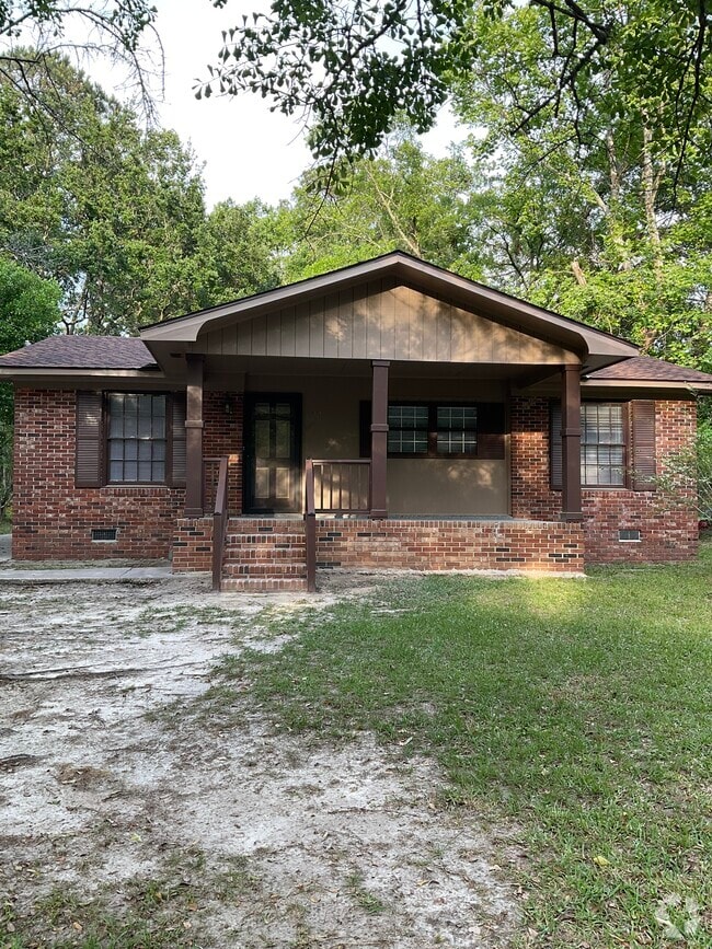 Building Photo - 1210 Dunwoody Dr Rental