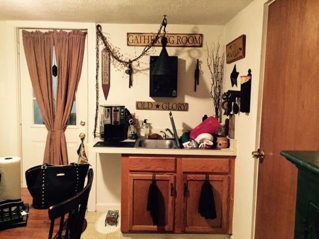 Photo - 94 N Maple St Unidad 94 North Maple 2nd Floor