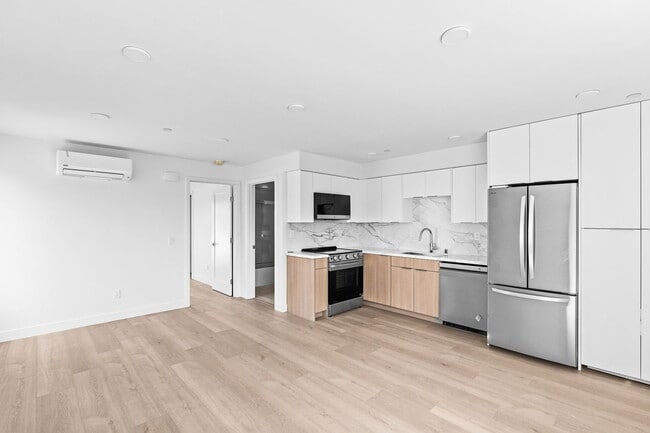 1259 Lincoln Ave Unit 103