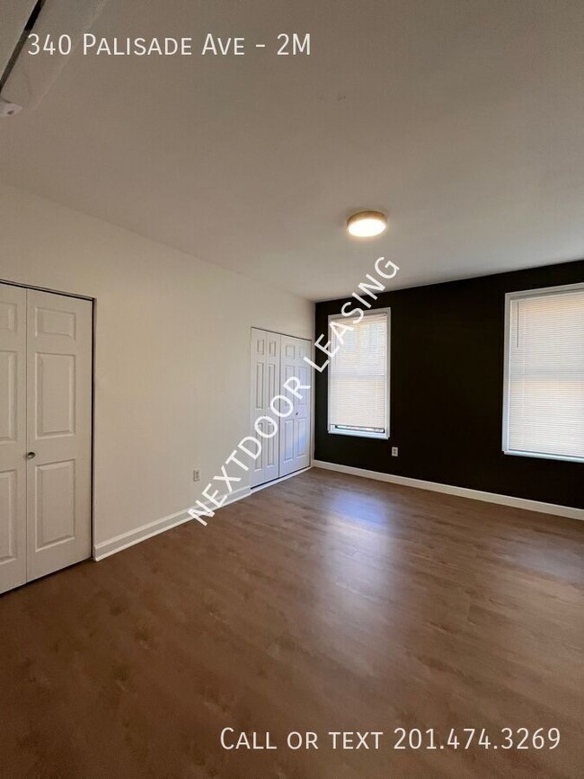 Photo - 340 Palisade Ave Unidad 2M