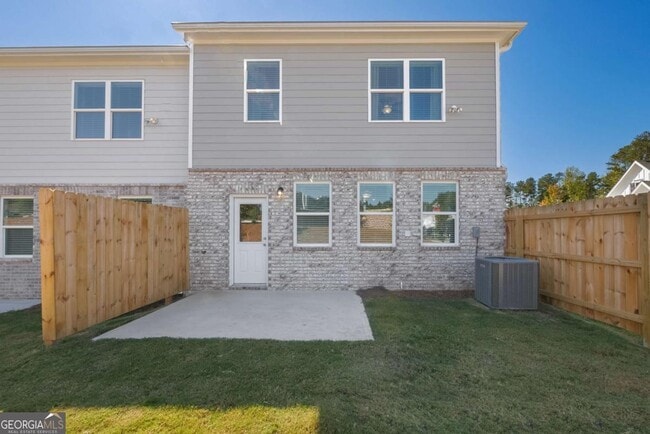 Photo - 4000 Denton Dr