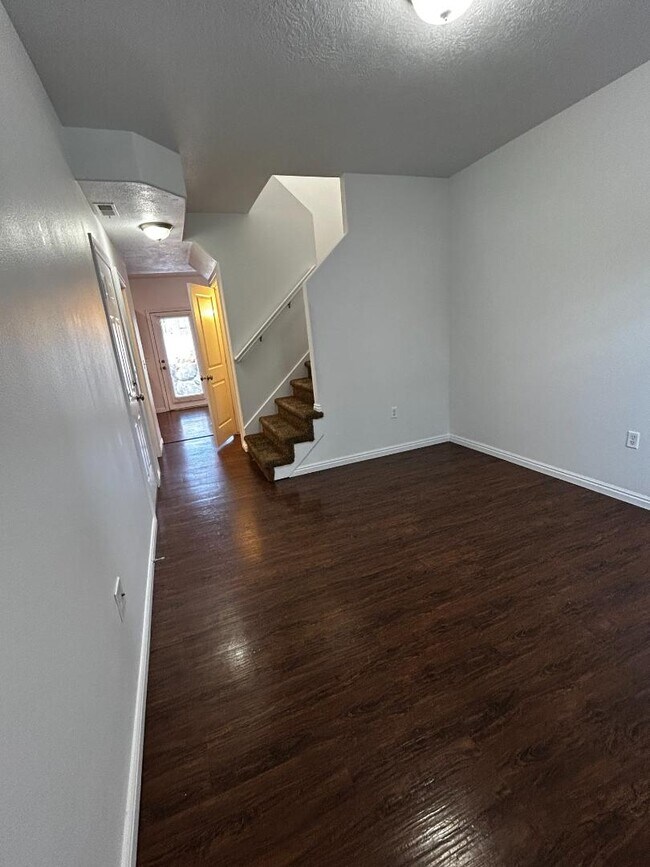 Photo - 5059 W Red Shale Rd