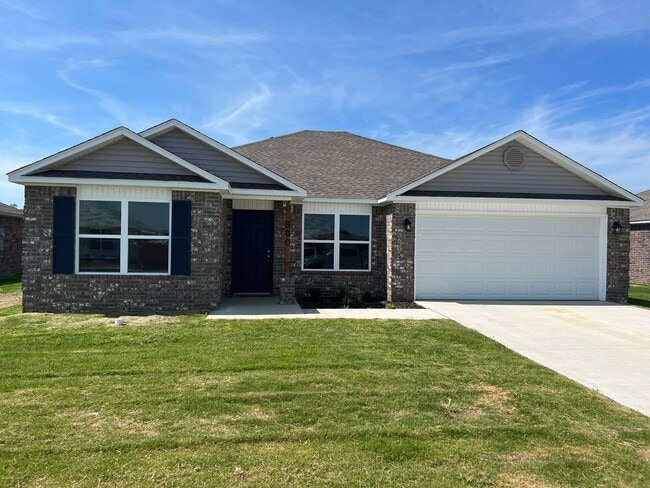 Building Photo - 900 W Tanner Dr