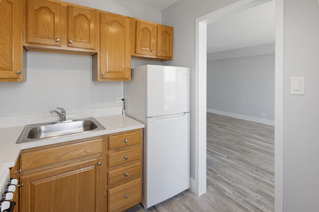 Photo - 5858 N Sheridan Rd Unit 1105