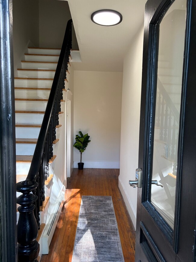 Photo - 98 Forest St