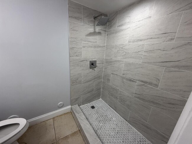 Photo - 5760 Rock Island Rd Unidad 309