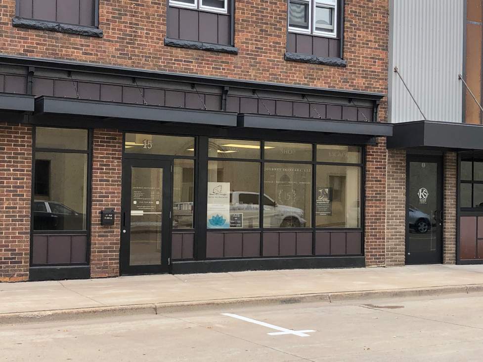 Storefront - 15 W Marshall St Apartments Unit Commercial