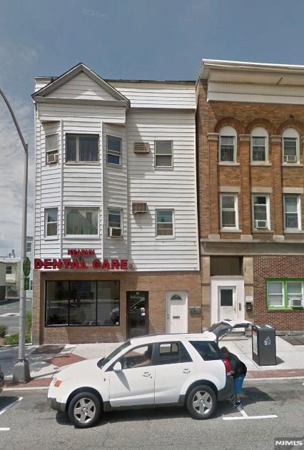 Building Photo - 17 Kearny Ave Unit APT2