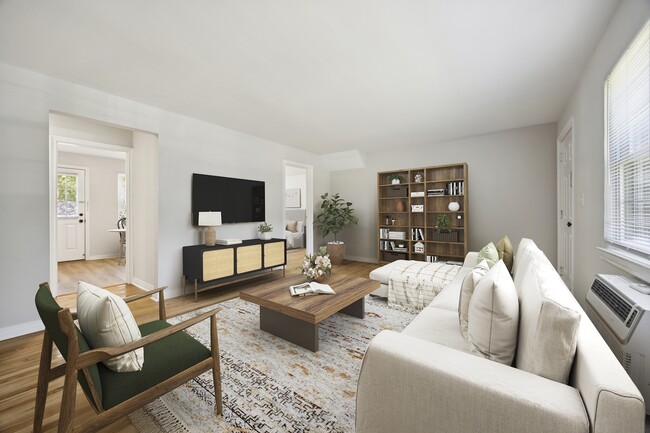 Photo - Eagle Rock Apartments at Maplewood