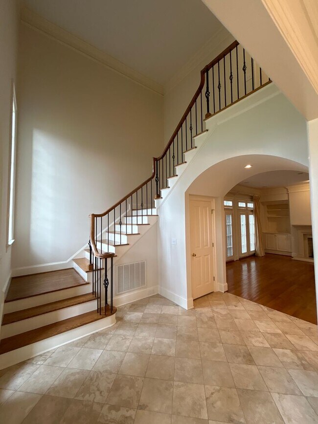 Myers Park T.R. Lawing Realty Property House House Rental in