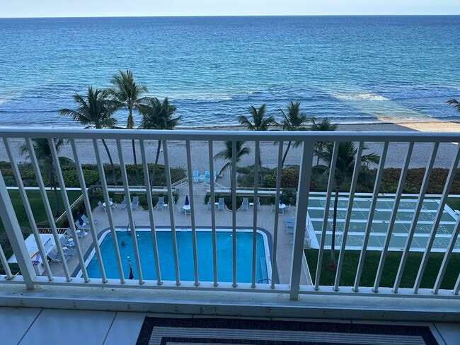 Building Photo - 3101 S Ocean Blvd Unit Highland Beach Condo