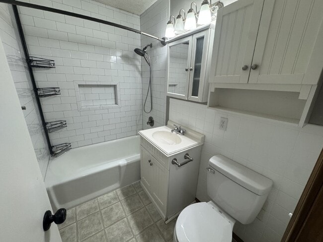 Photo - Enjoy the charm of this 2 bedroom, 1 bathroom house.