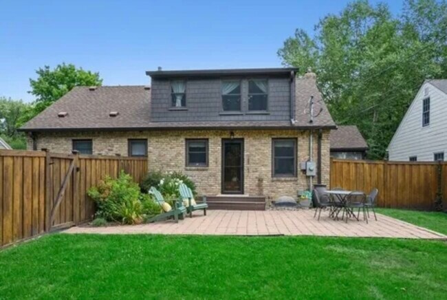 back of house - 3810 Huntington Ave