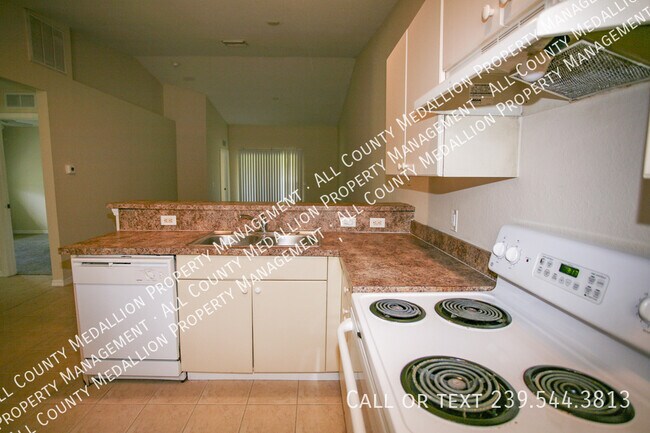 Photo - 4614 25th St SW