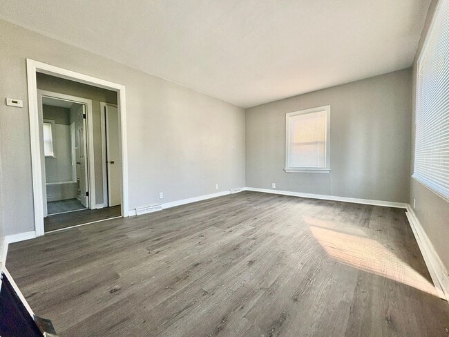 Photo - 1317 N Kaley St