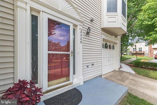 Photo - 5520 Jowett Ct