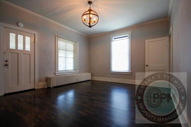 Photo - 2 Bed + an Office/ 1 Bath House by UNMC