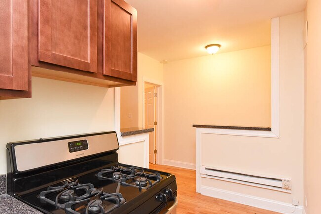 Photo - 511 W Melrose St Unit 402