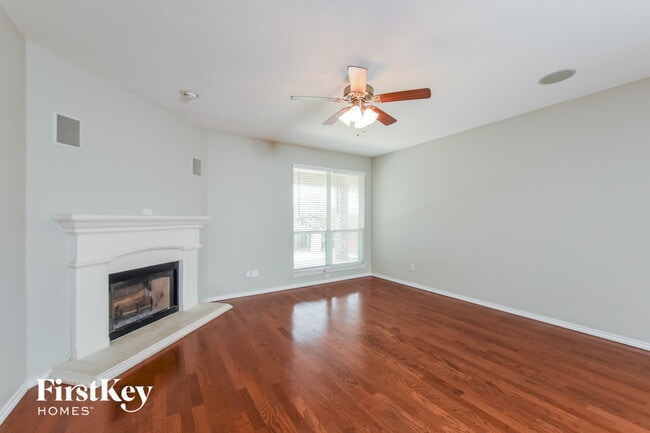 Photo - 10649 Fossil Hill Dr