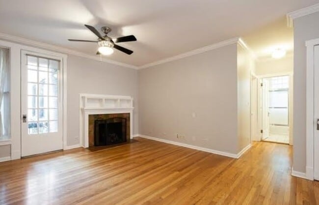Photo - 4019 N Clarendon Ave Rental