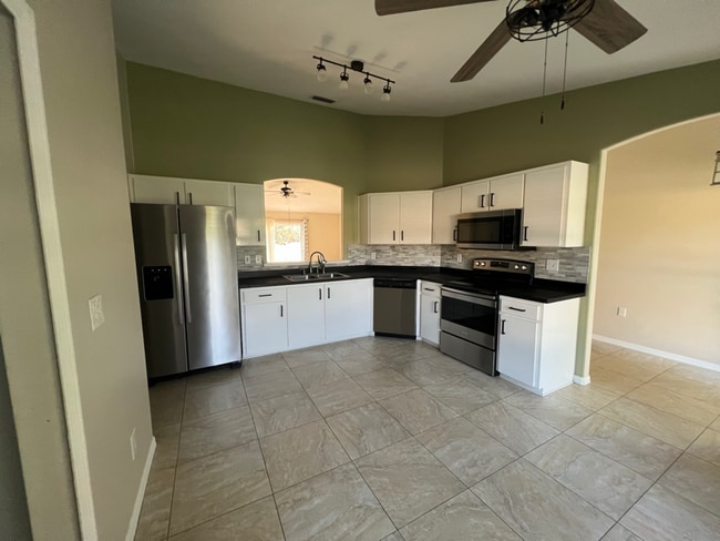 Photo - 50 Spinnaker Cir