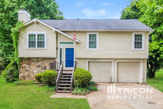 Building Photo - 4312 Inverness Rd NW Rental