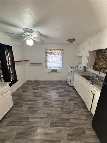 Photo - 1711 Groesbeck St