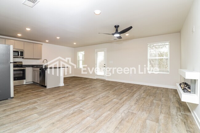 Photo - 4814 Station Ln