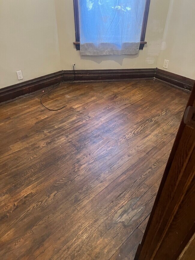 Photo - 6525 S Vernon Ave Unit 1