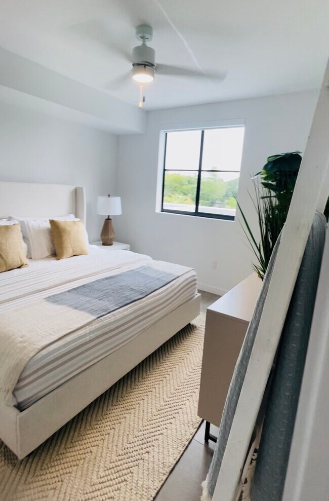 Photo - 4438 N University Dr Unit 111