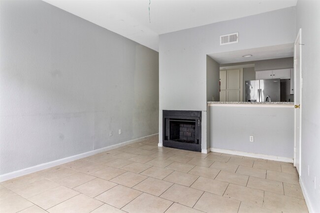 Photo - 8713 Village of Fondren Dr Unidad 8713