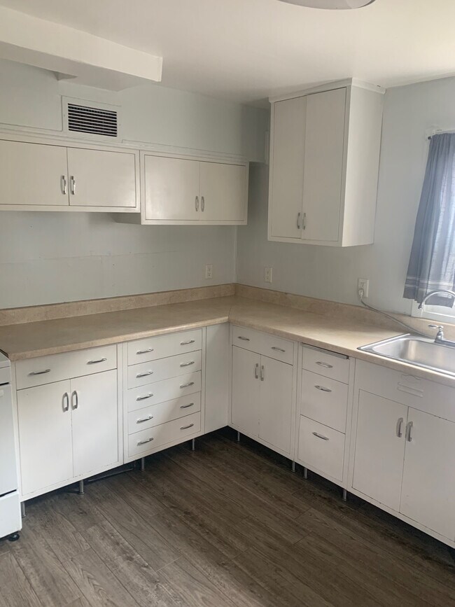 Photo - 129 Locarna Way