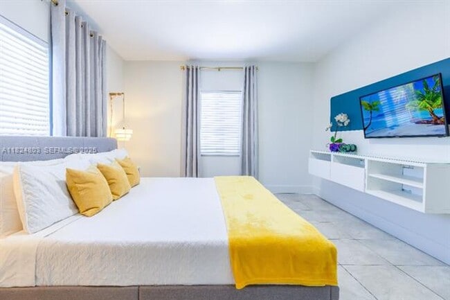 Photo - 1836 NW 16th Terrace Unit 1836 NW 16th Ter # 1