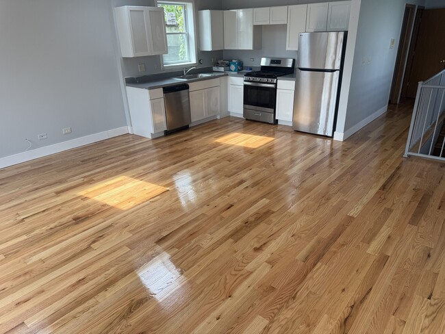 Photo - 1114 S Albany Ave