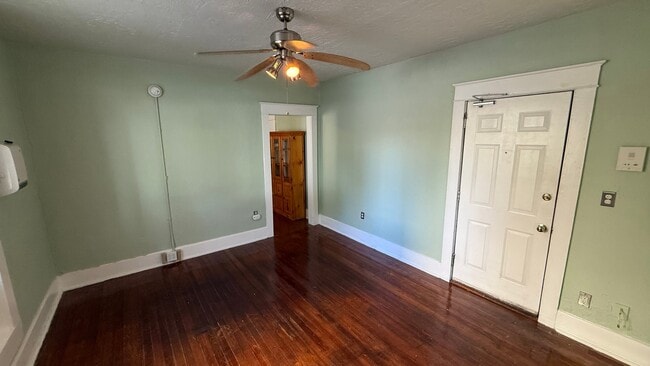Photo - 552 3rd Ave S Unidad 1