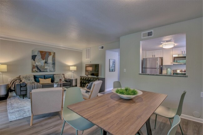 Building Photo - Muse Rental